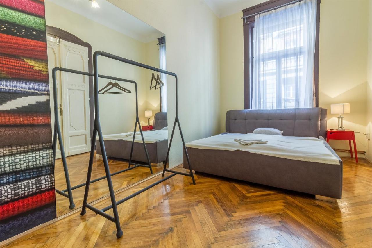 Bessara Apartment Budapest Eksteriør billede