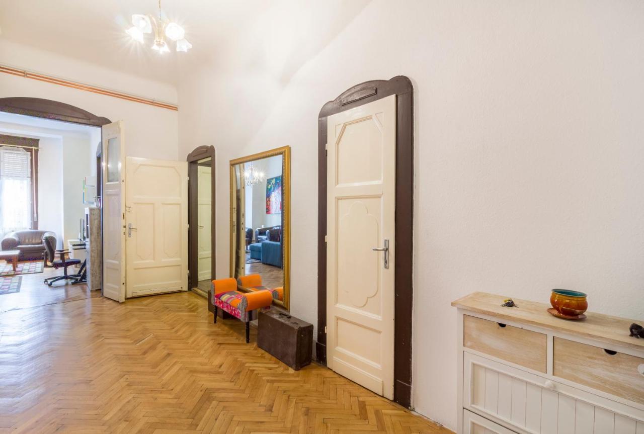 Bessara Apartment Budapest Eksteriør billede
